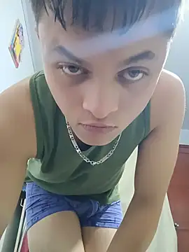 andres_medi32 - Andres_medi32's free webcam - UK Sex Cams