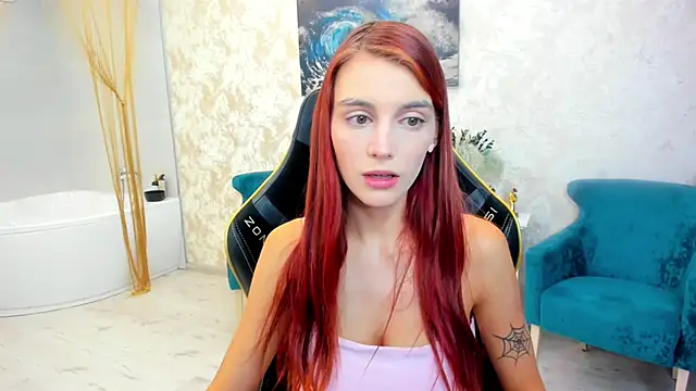 RedLipse from StripChat is Freechat