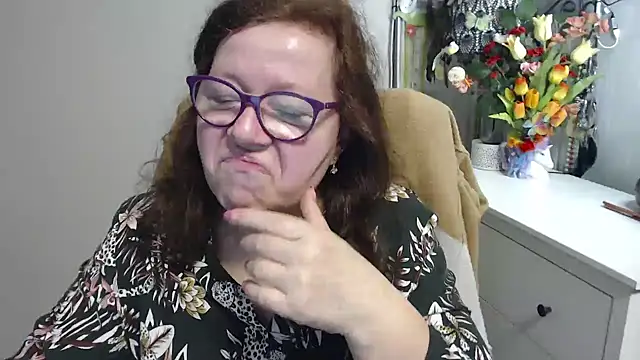 adelewildx - Adelewildx's free webcam - UK Sex Cams