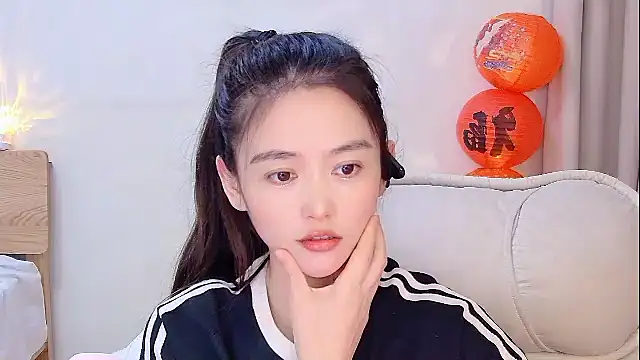 美女Coco-Sweetie在线直播