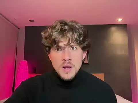 mcklister_kinky_feets - Mcklister_kinky_feets's free webcam - UK Sex Cams