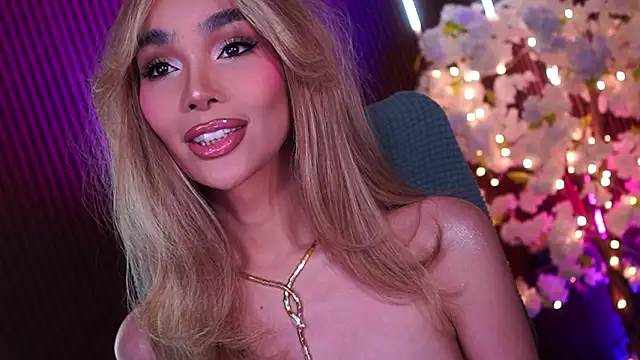 xxforyoureyesonlyxx webcam