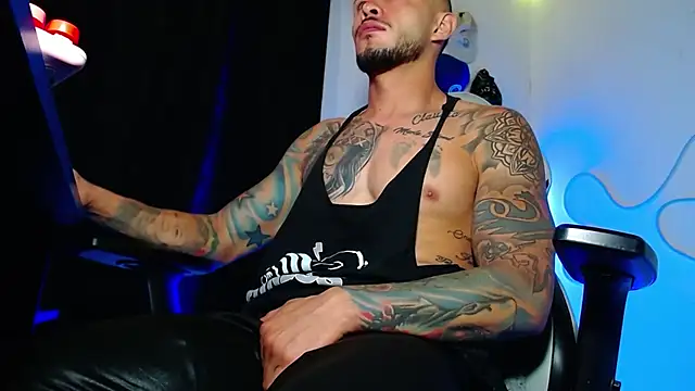 sebastian_horny webcam