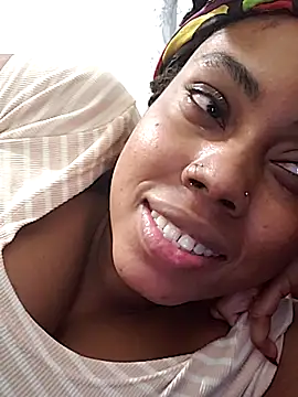 Webcam Model (HONEYSWEETS_LIVE)  is live.Free join now!