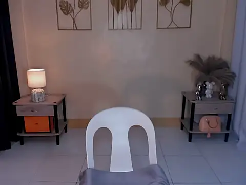 MaxeneCullens webcam