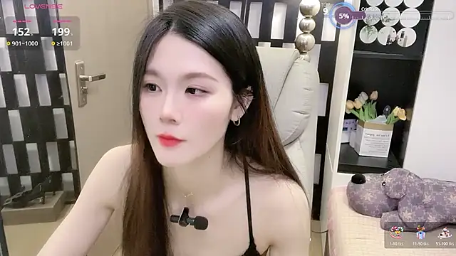 美女Yueyue-MM在线直播