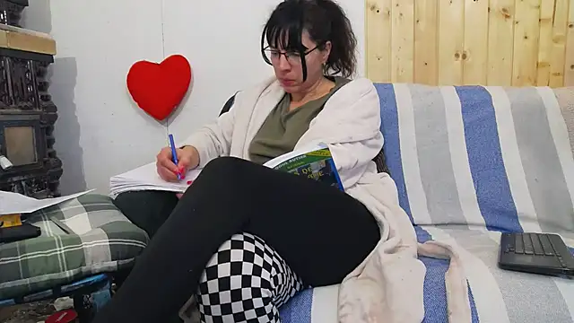 MellyBigLabiaOrgasmic webcam