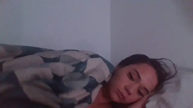 itslyahxoxo from StripChat is Freechat