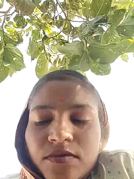 Gungun_thakur webcam