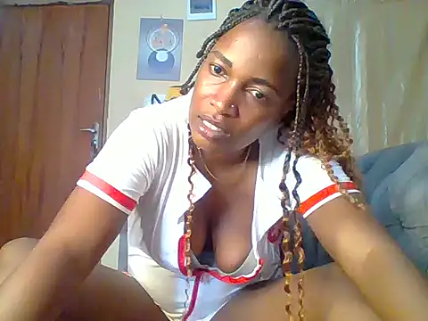 Chiky_Nurse webcam