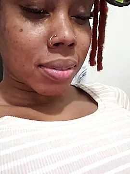 HONEYSWEETS_LIVE webcam