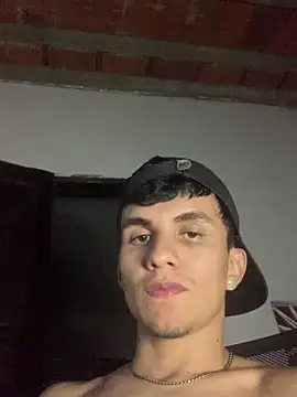 gabrielzinnnn085 webcam