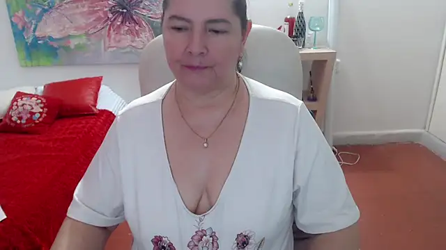 leonela_69 webcam