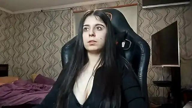 WaltraudPattie webcam