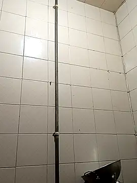 kelly_squirting webcam