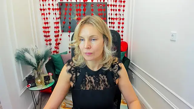 sinty_devis - Sinty_Devis's free webcam - UK Sex Cams