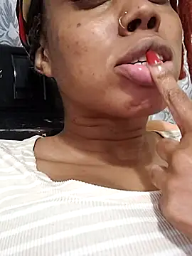 HONEYSWEETS_LIVE webcam