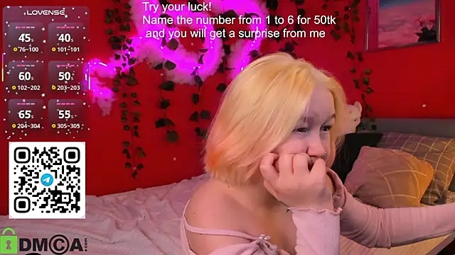 Sara_Robinson webcam