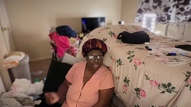 Yagurl___west webcam