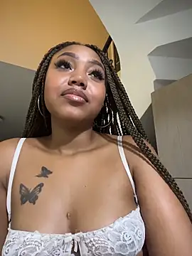 AngelaRoberts webcam