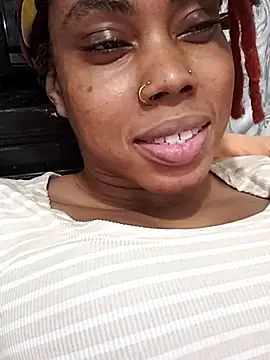 HONEYSWEETS_LIVE webcam