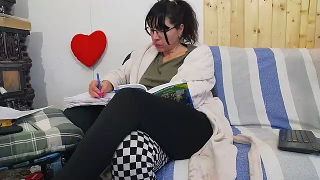 MellyBigLabiaOrgasmic webcam