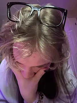 Cutiepiespanks webcam