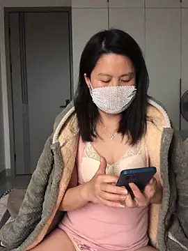 chengcheng12 - Chengcheng12's free webcam - UK Sex Cams