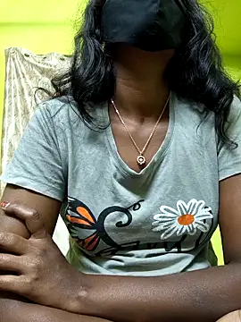 Webcam Model (Honey_rosetamil)  is live.Free join now!