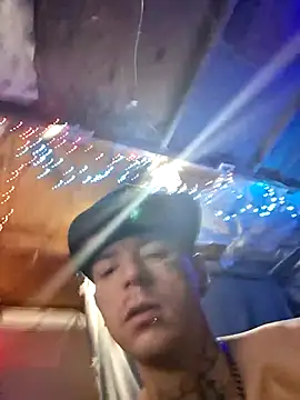 whitetrashsag420 webcam