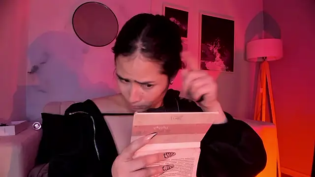 lara_madisson webcam