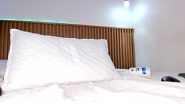 Sarita__Gomez webcam