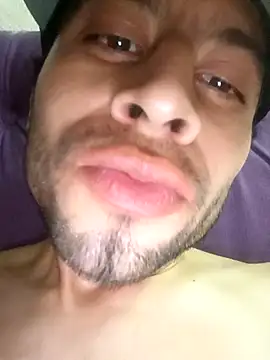 Mich_Stev9524 webcam