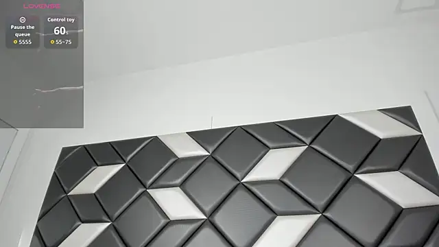 SharonMartini webcam