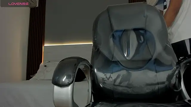 Brunette__boy webcam