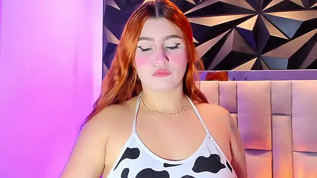 megan_whitee__ webcam