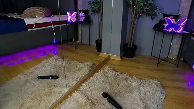 ScarlettJakobs webcam