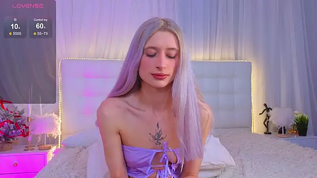 monica_leen - Monica_Leen's free webcam - UK Sex Cams