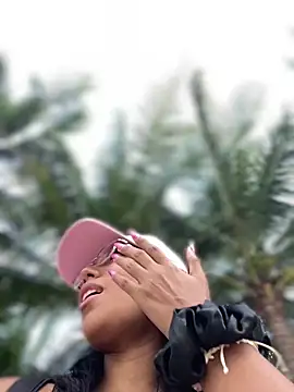 SheenaBrooke from StripChat is Freechat