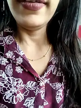 Webcam Model (priya_sharma02)  is live.Free join now!