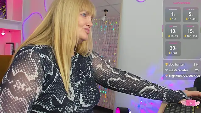 nicolekind - NicoleKind's free webcam - UK Sex Cams