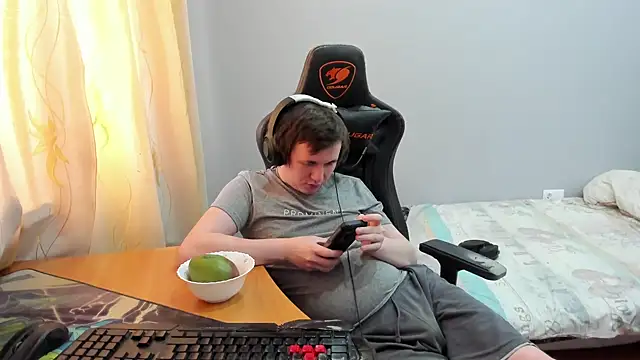 iliaskrislove webcam