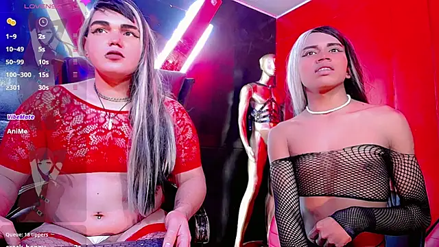 Cristal_and_noha webcam