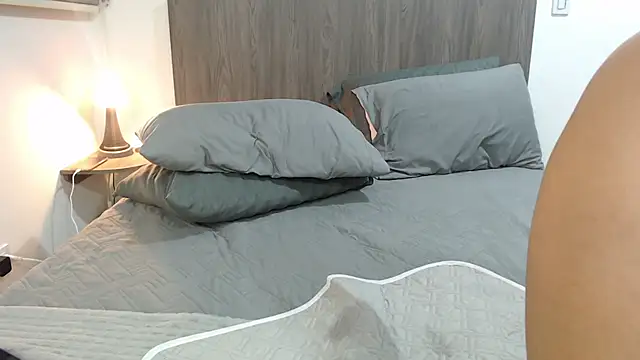 scarlett_jazmin - Scarlett_Jazmin's free webcam - UK Sex Cams