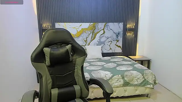 taylermiles - TaylerMiles's free webcam - UK Sex Cams