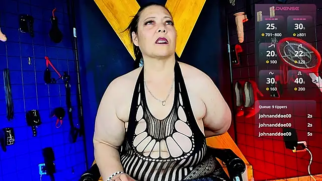 Judith_Mature_bdsm webcam