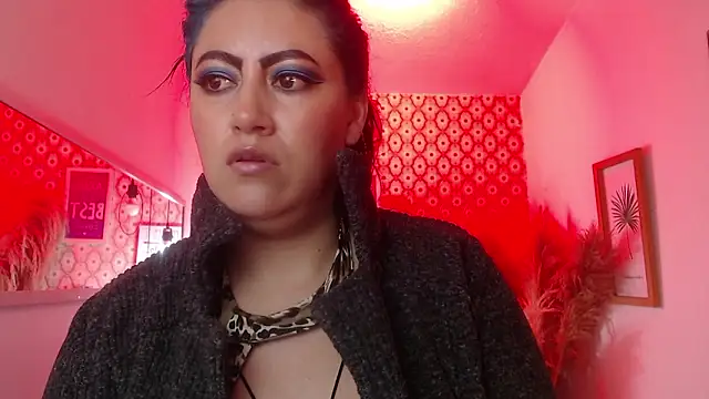 scarleth_blue webcam