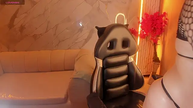 rox_luxury_tf webcam