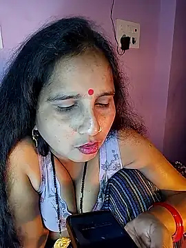 reemacouple007 webcam