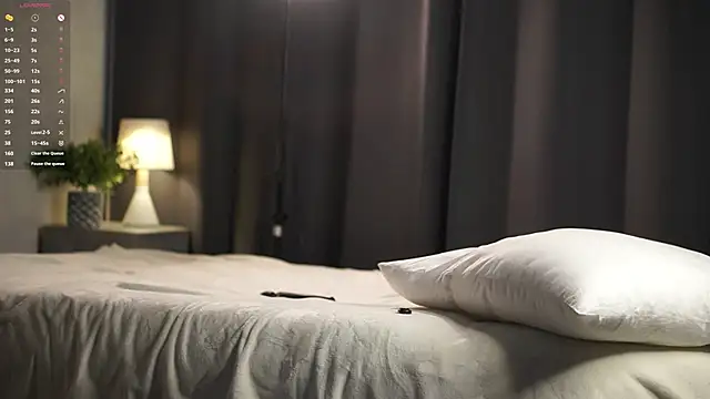 lettyslovacek (F teen) - Try to spank me